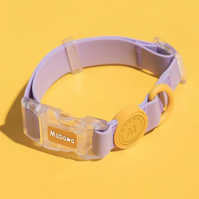 Viol – halsband i lavendel med gula detaljer